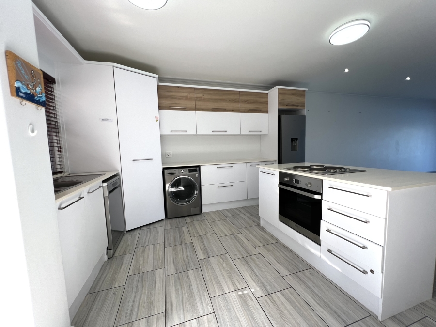 3 Bedroom Property for Sale in Marina Martinique Eastern Cape